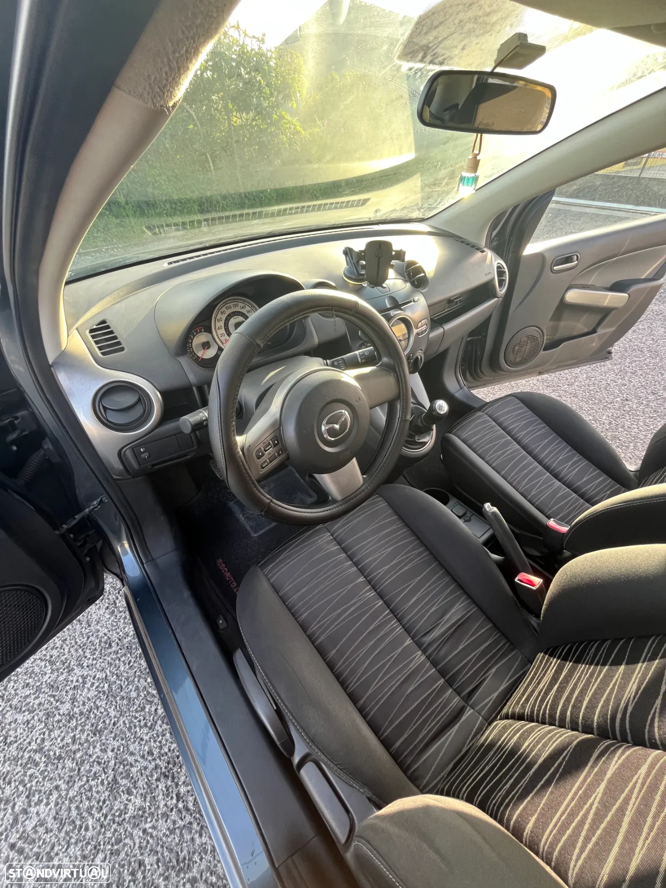 Mazda 2 1.3 MZR Comfort - 10
