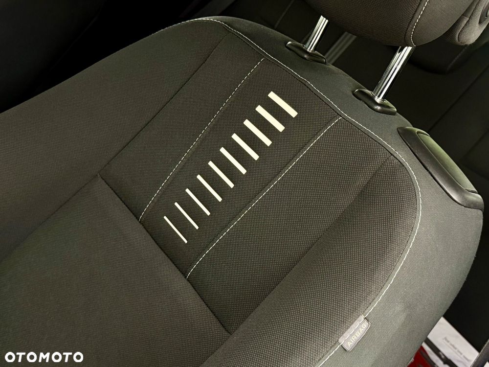 Renault Megane 1.6 16V Color Edition - 7