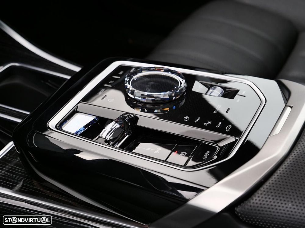 BMW i7 xDrive60 - 37