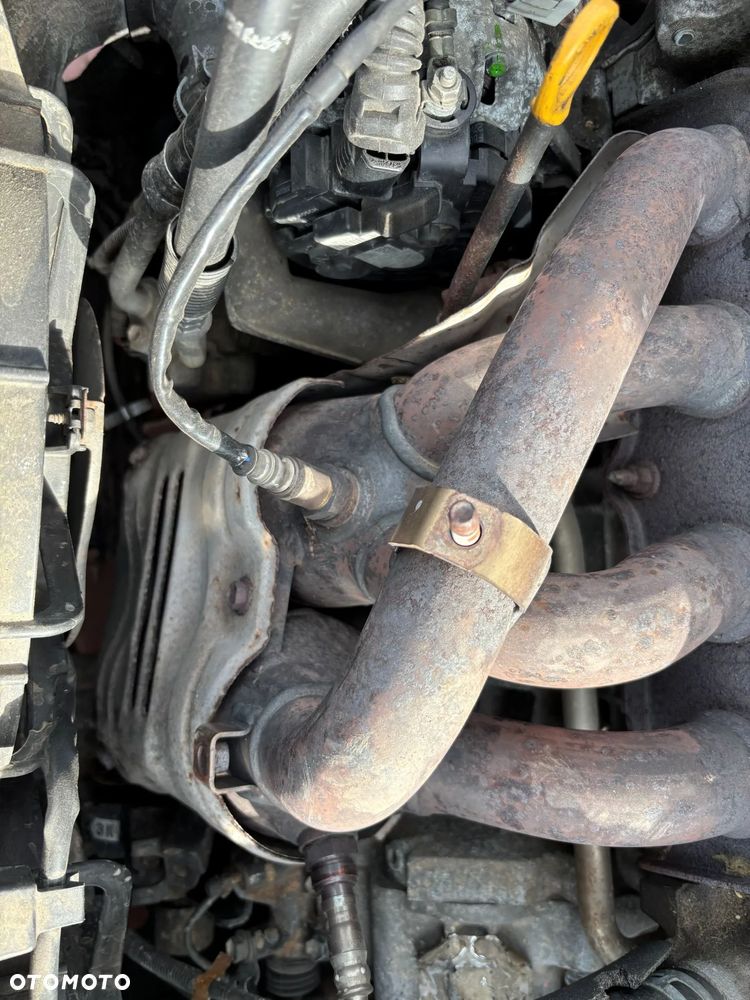 Toyota Avensis 2.0 VVT-i Sol - 14