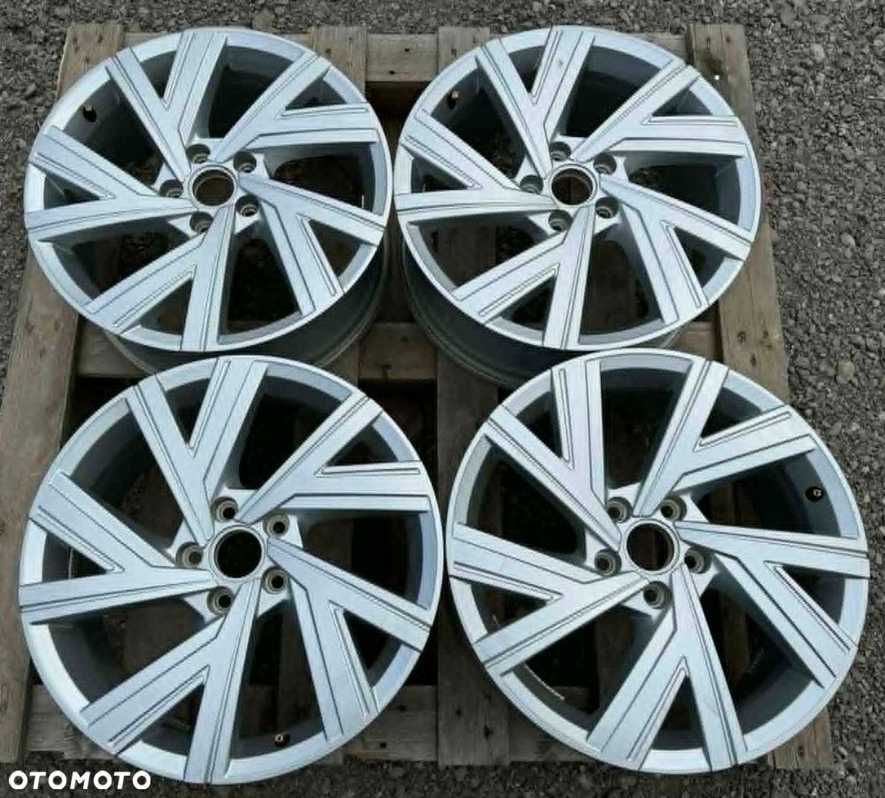 Alufelgi 5x112 r18 VW Golf VIII GTI R VII VI Touran Caddy Audi A3 Skoda 107# - 5