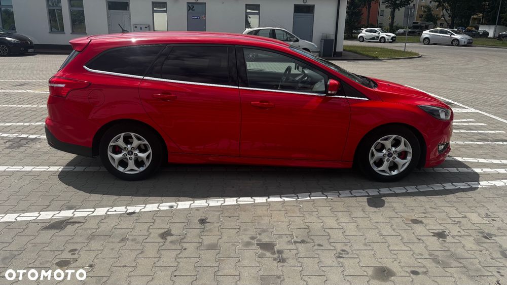 Ford Focus 1.5 TDCi ST-Line Red - 7