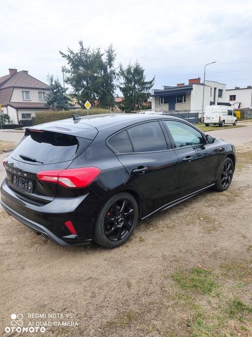 Ford Focus 1.0 EcoBoost Start-Stopp-System ST-LINE - 2