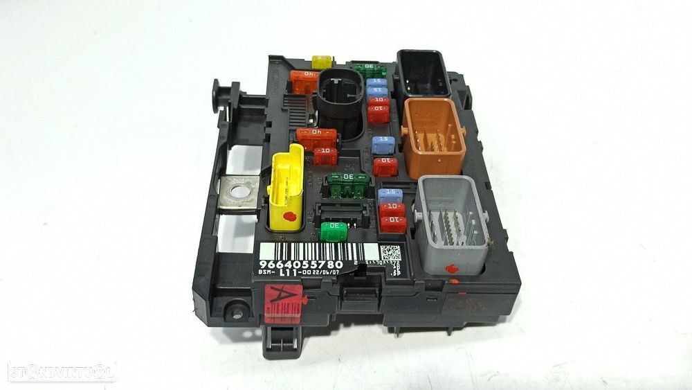 CAIXA DE RELÉS/ FUSÍVEIS PEUGEOT 307 BERLINA (S2) XS - 2