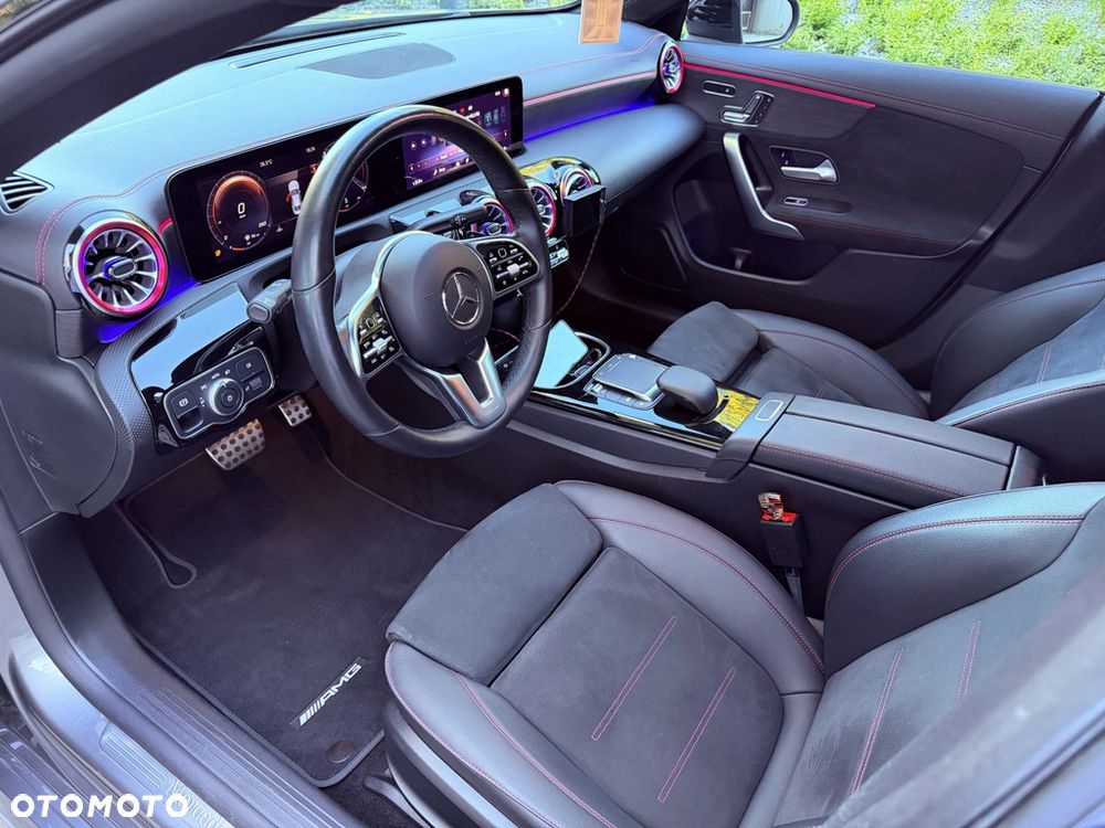 Mercedes-Benz CLA 250 4Matic 7G-DCT AMG Line - 9