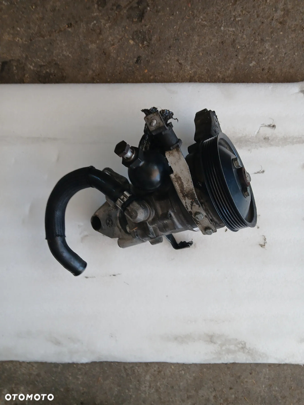 Pompa wspomagania BMW E65 E66 3l.d 6760074042 LH2110852