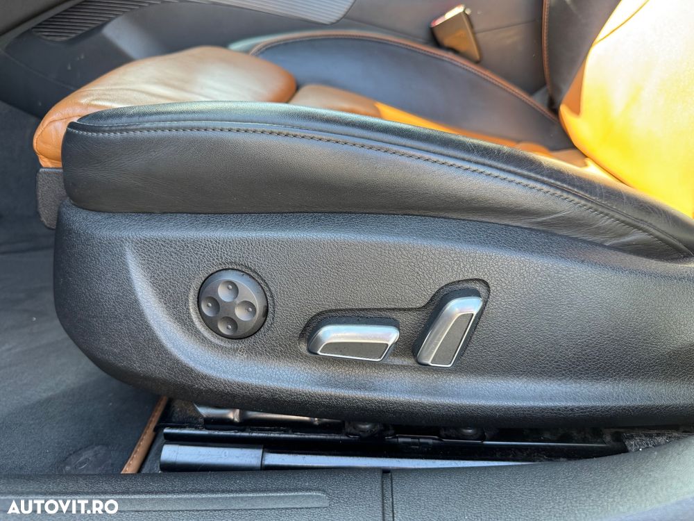 Audi A4 2.0 TDI DPF multitronic S line Sportpaket - 24