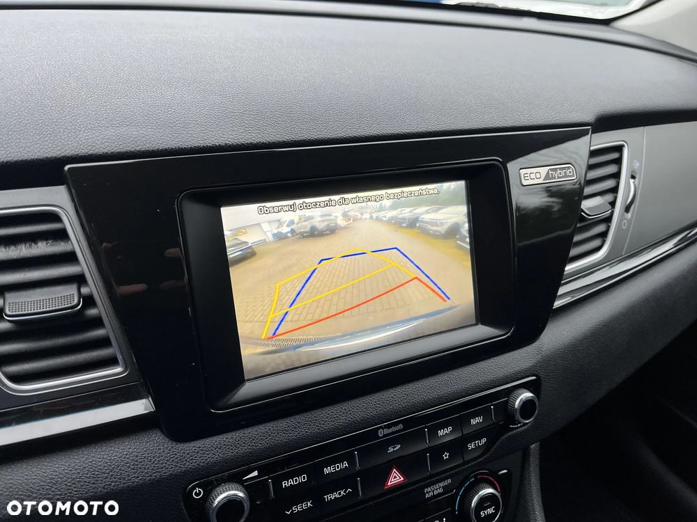 Kia Niro 1.6 GDI Hybrid L - 21