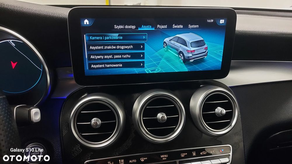 Mercedes-Benz GLC 300 de 4Matic 9G-TRONIC AMG Line - 26