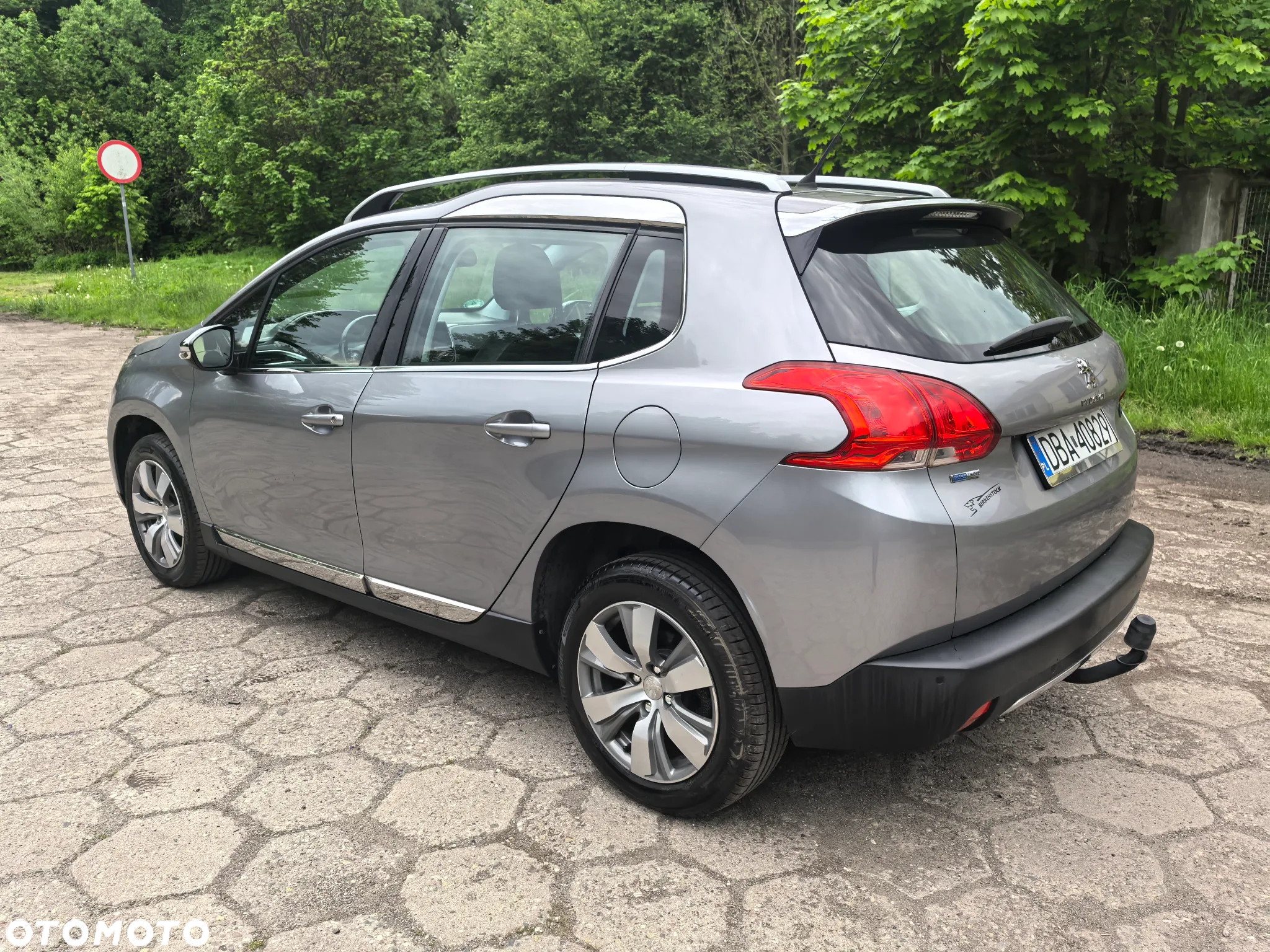 Peugeot 2008 1.2 VTi Allure - 8