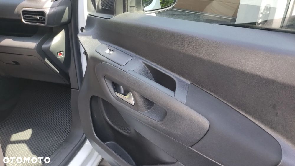Opel Combo 1.5 CDTI Enjoy S&S - 11