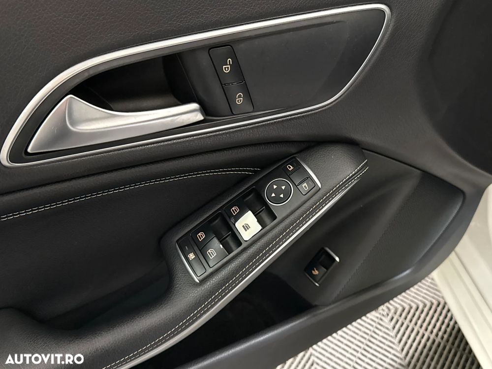 Mercedes-Benz CLA 200 d 4MATIC Aut. - 14