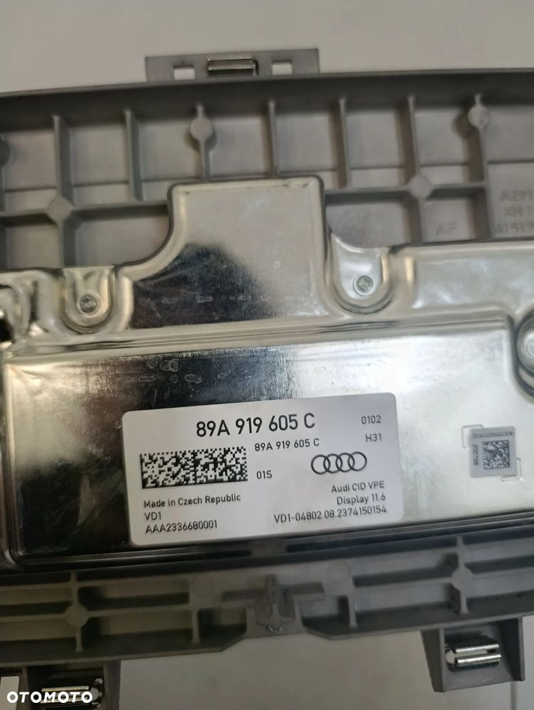 Ekran wyświetlacz radia nawigacji Audi Q4 e-tron etron - 5