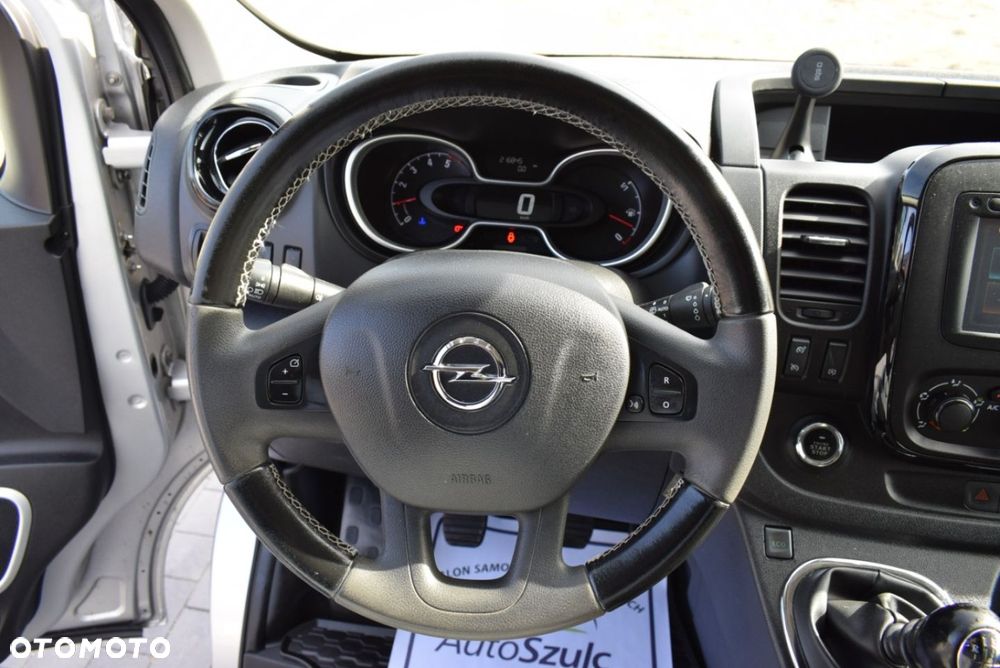 Opel Vivaro - 27