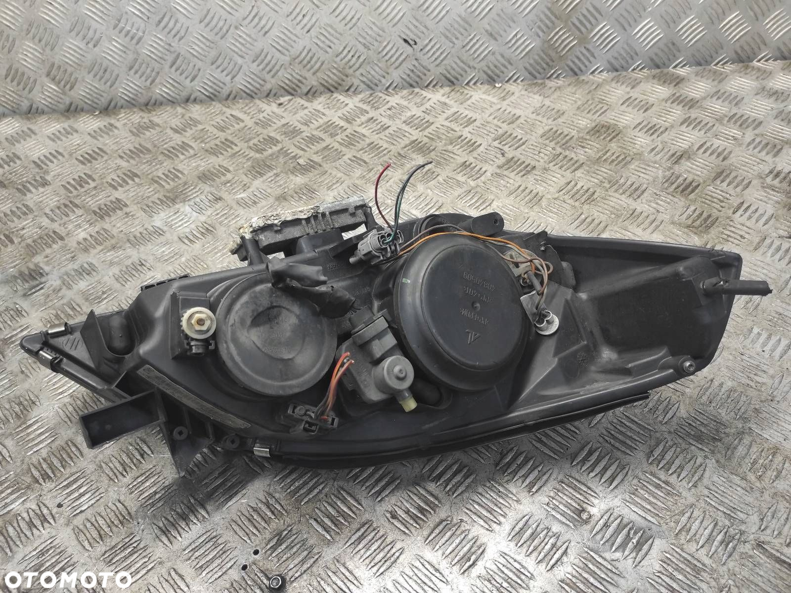 LAMPA LEWY PRZÓD XENON NISSAN PRIMERA P12 - 5