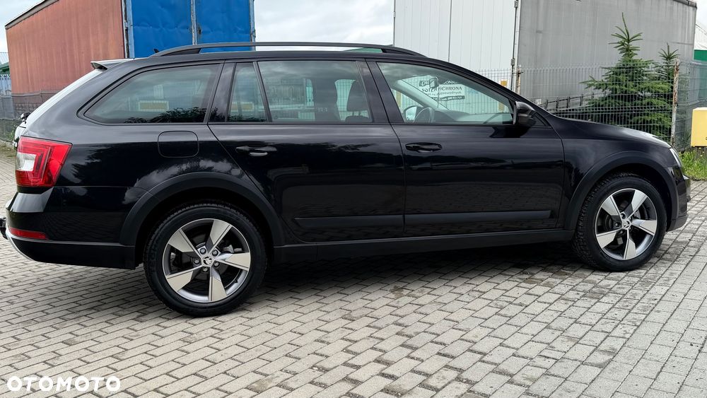 Skoda Octavia 2.0 TDI 4x4 DSG Scout - 19