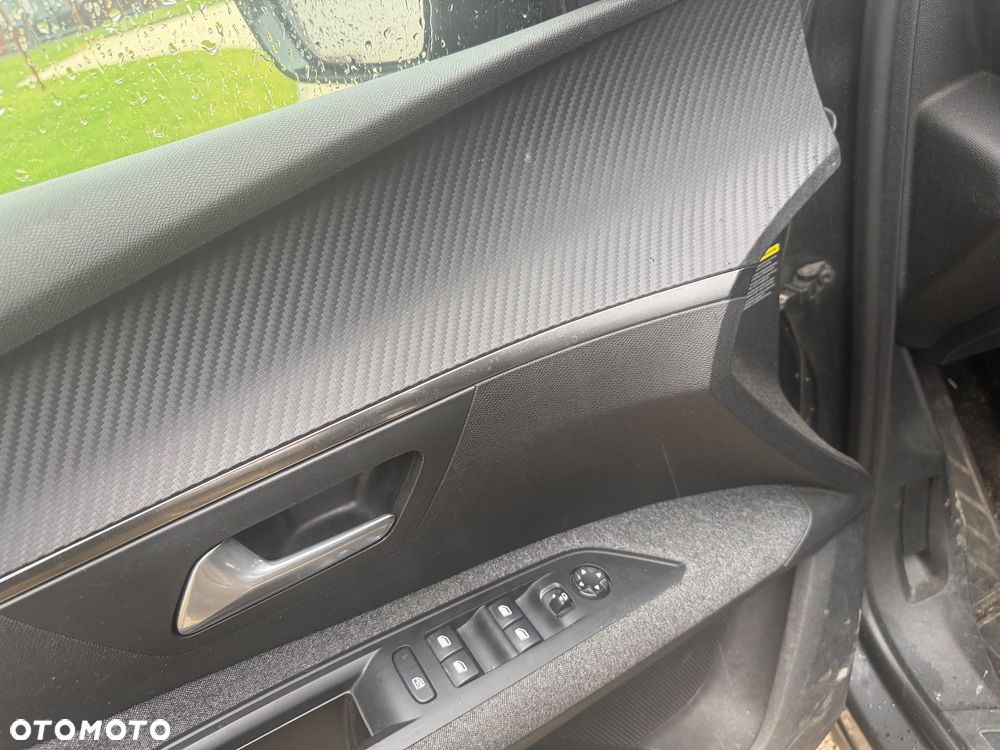 Peugeot 5008 BlueHDi 120 Active - 6