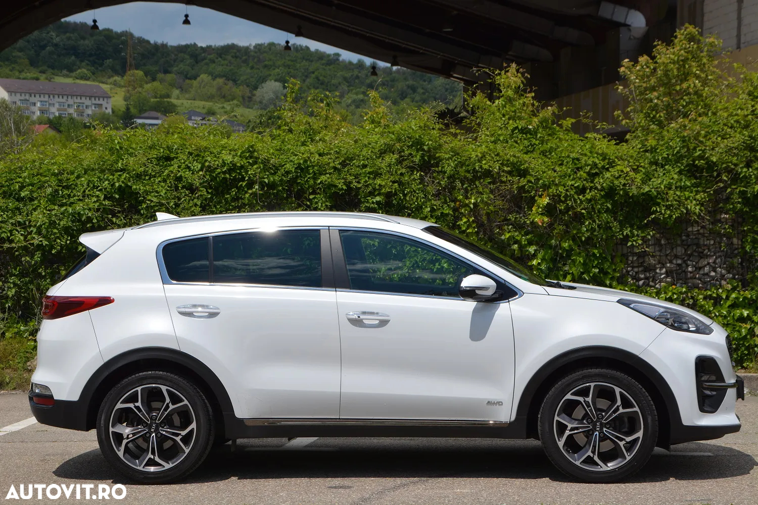 Kia Sportage 2.0 CRDI AWD Eco-Dynamics+ (48V M-H) Aut. GT LINE - 23