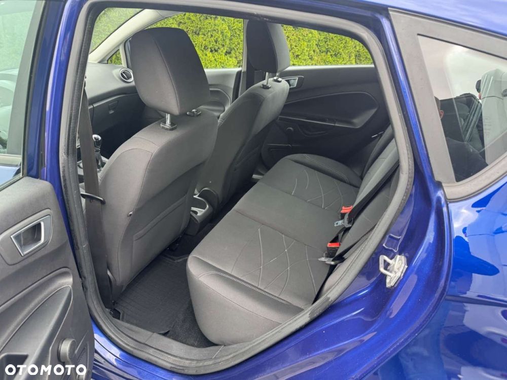 Ford Fiesta - 16