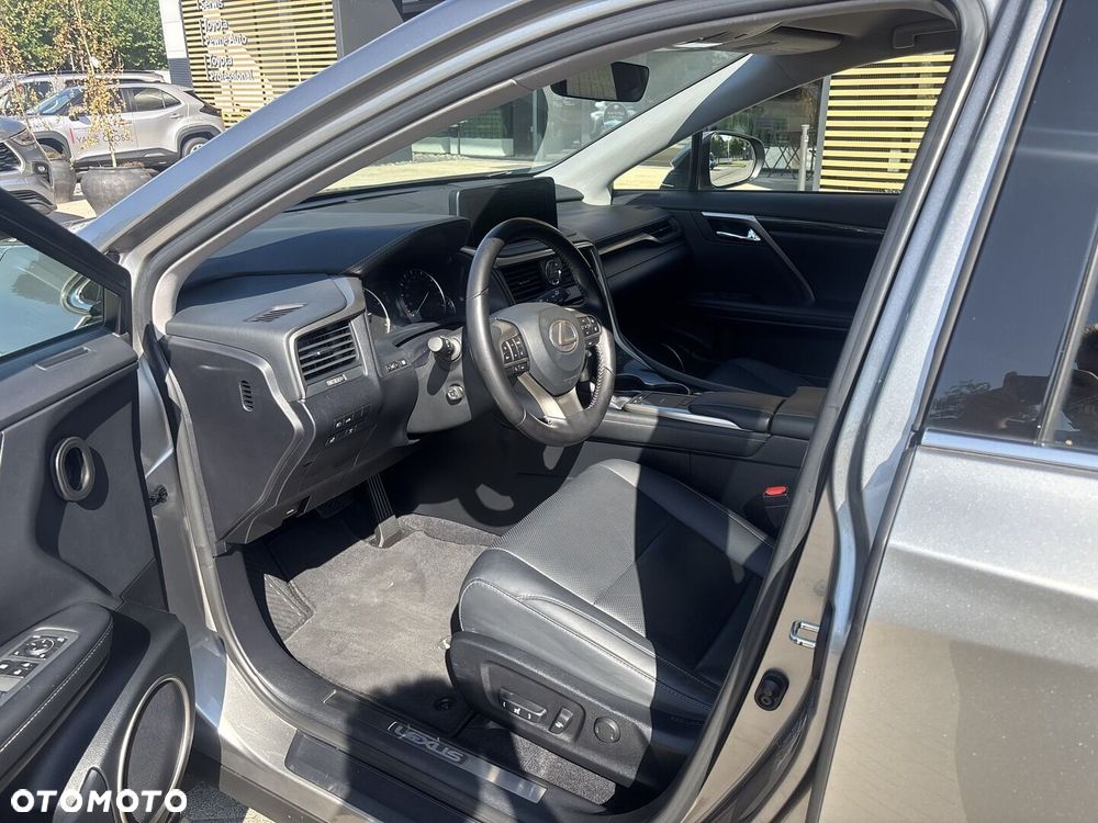 Lexus RX - 20