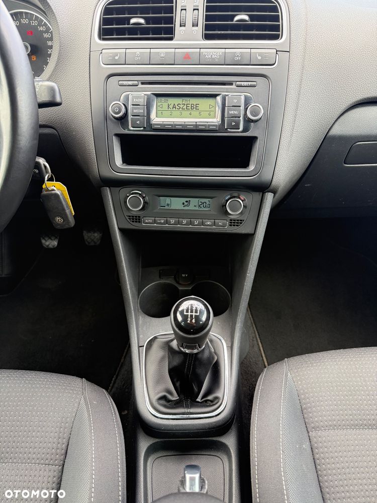 Volkswagen Polo 1.2 Team - 18