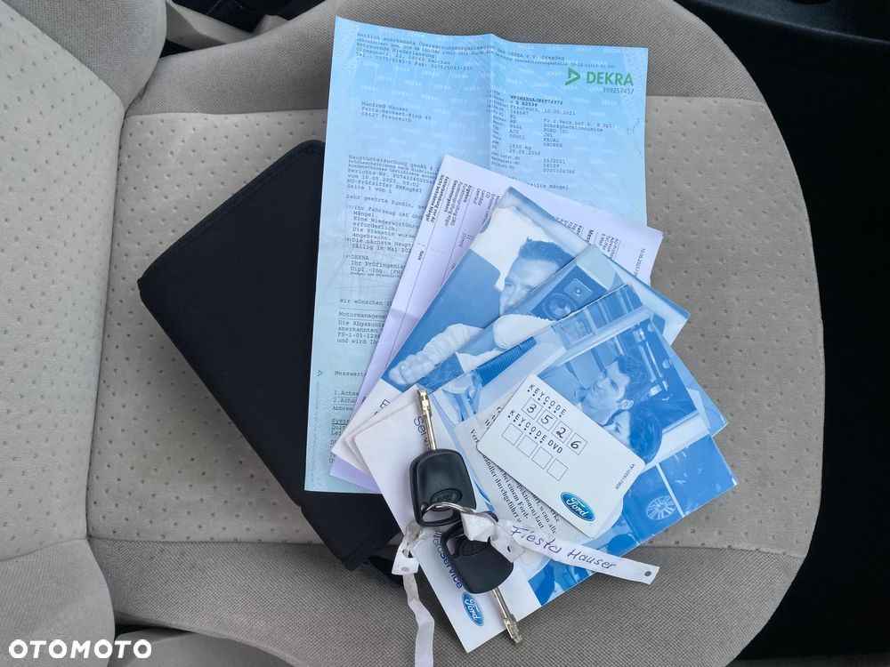 Ford Fiesta 1.4 Ghia - 39