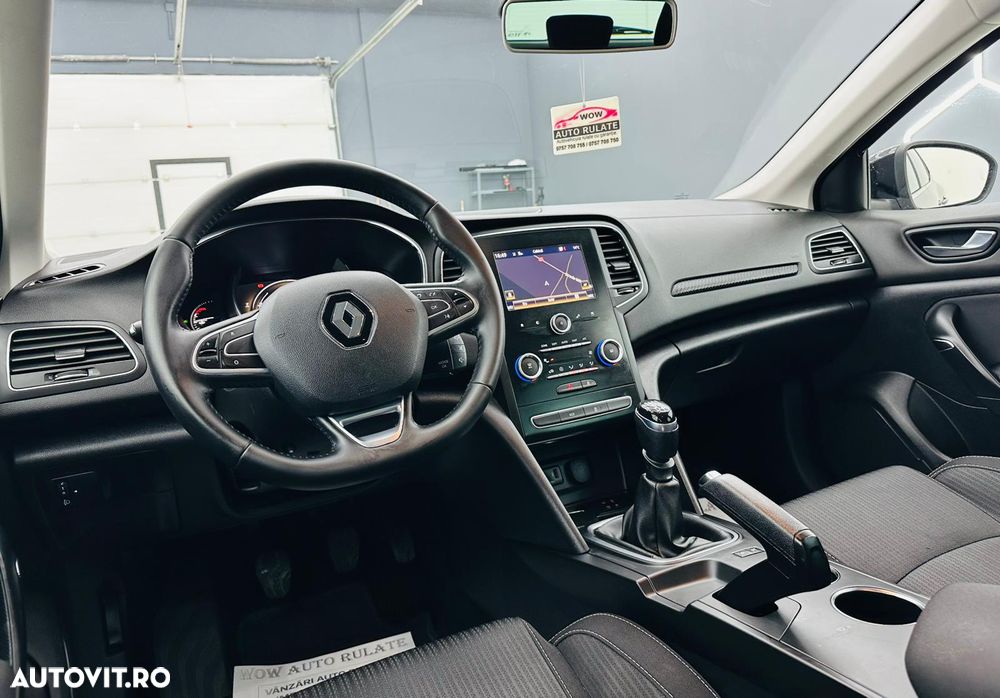 Renault Megane ENERGY TCe 130 LIMITED - 19