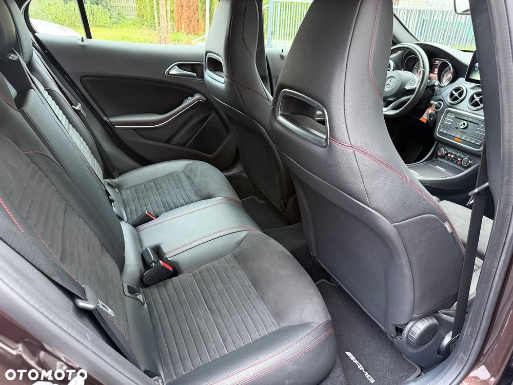 Mercedes-Benz GLA 250 4-Matic - 16