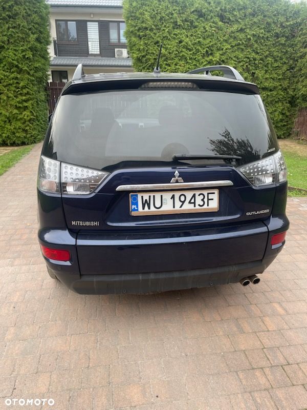 Mitsubishi Outlander 2012 photo 5
