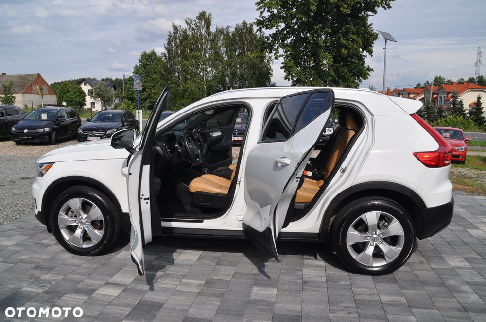 Volvo XC 40 B5 B AWD Geartronic Inscription - 33