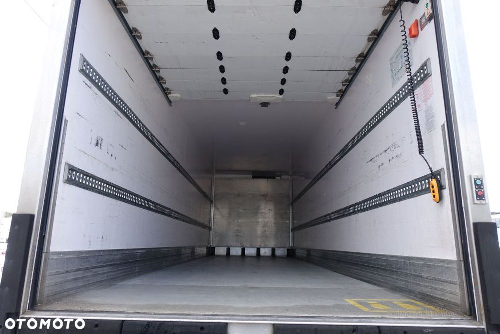 DAF LF 290 / CHŁODNIA / FRIGOBLOCK FK13 / EURO 6 / AUTOMAT / ROLETA / WINDA ZAŁADUNKOWA - 21