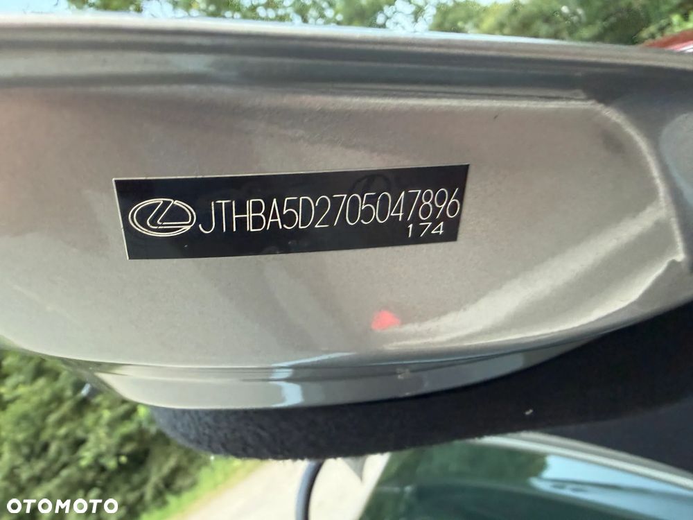 Lexus IS 200t / 300 Elegance - 13