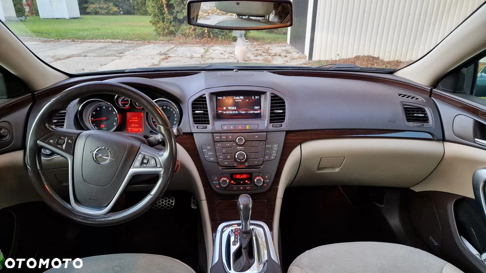 Opel Insignia - 23