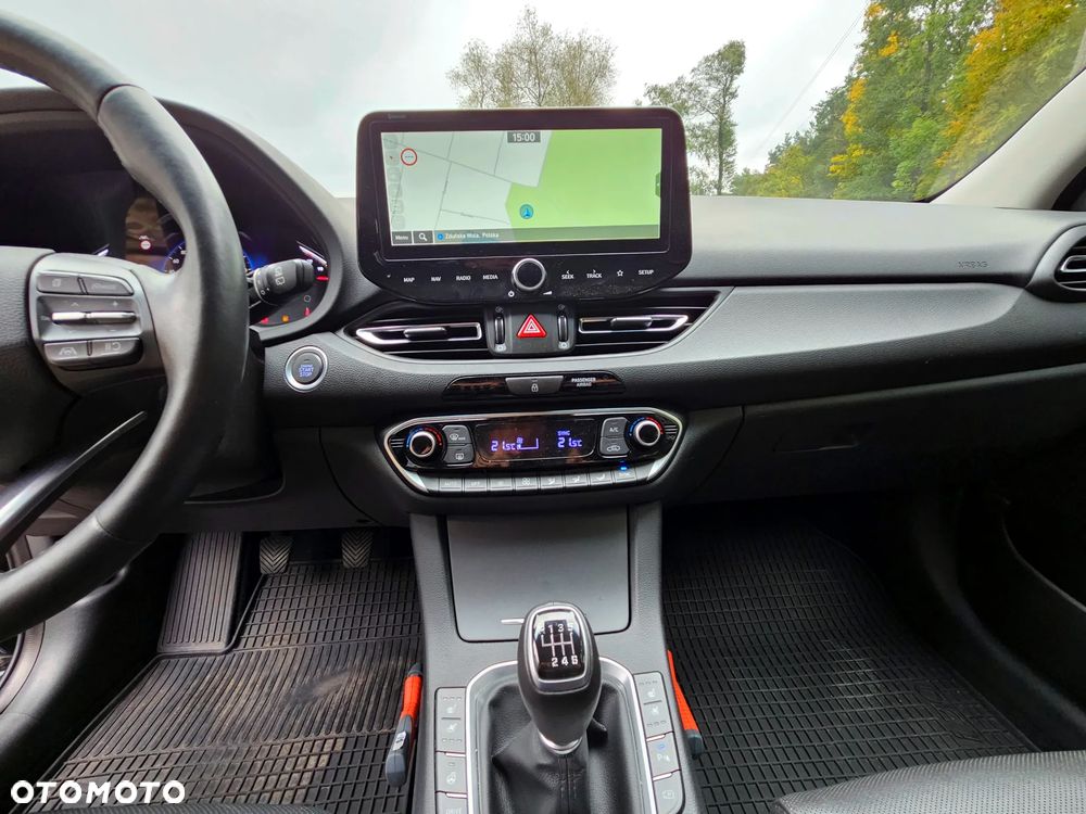Hyundai i30 Kombi 1.5 T-GDI 48V-Hybrid EDITION 30 - 35