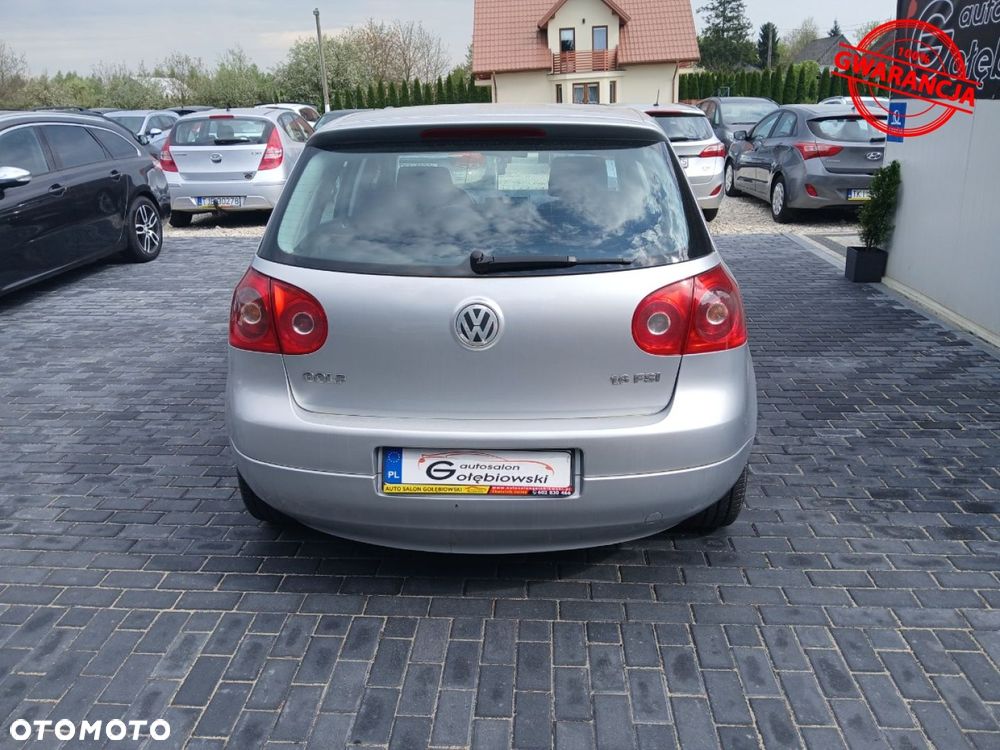 Volkswagen Golf - 9