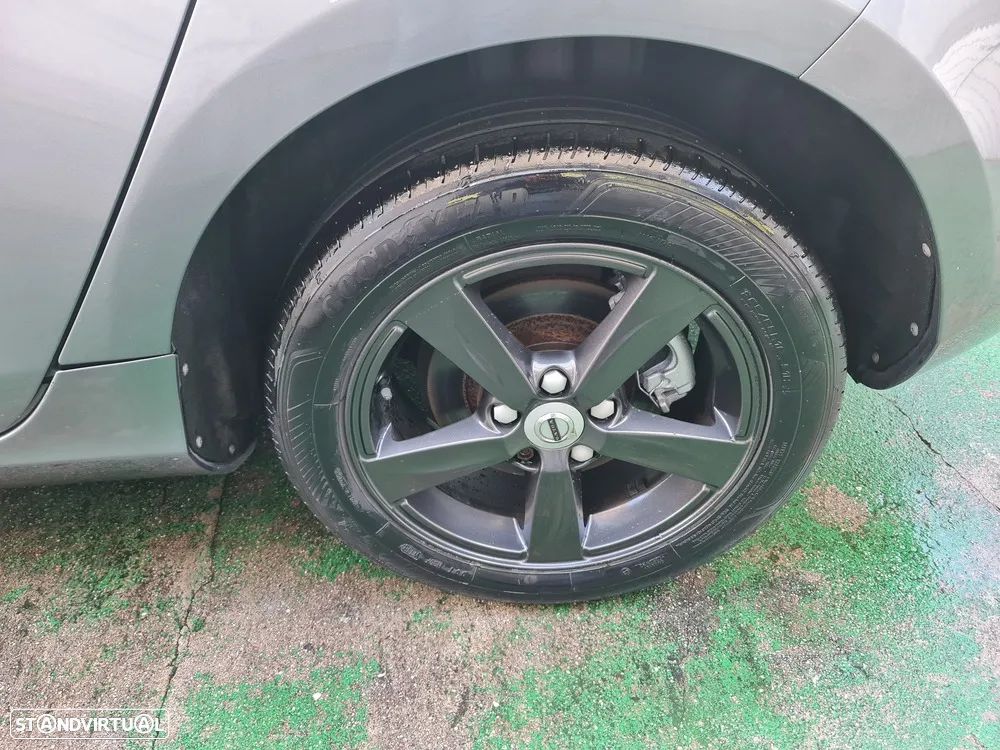 Volvo V40 2.0 D2 Kinetic Eco - 14