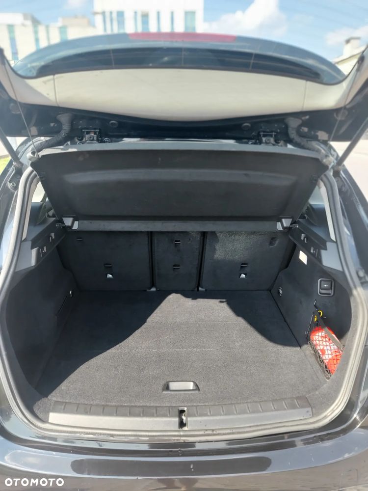 BMW Seria 2 218d Advantage - 5