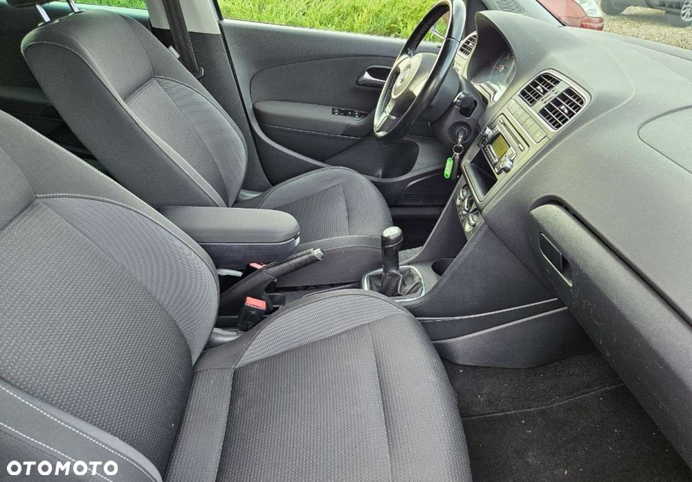 Volkswagen Polo - 21
