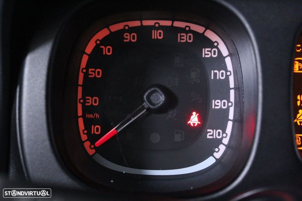 Fiat Panda 1.0 Hybrid City Life - 26