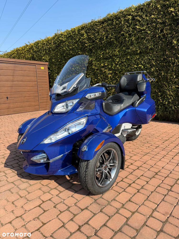 Can-Am Spyder