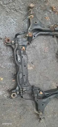 Kia Carens III Carens 3 2.0 crdi  Sanki Belka Kołyska Silnika Zwrotnica piasta tarcza zacisk Macpherson Lewy prawy - 13