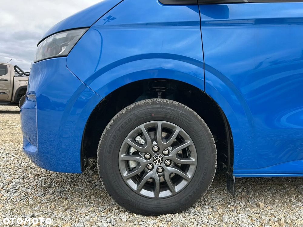 Volkswagen Caravelle - 37