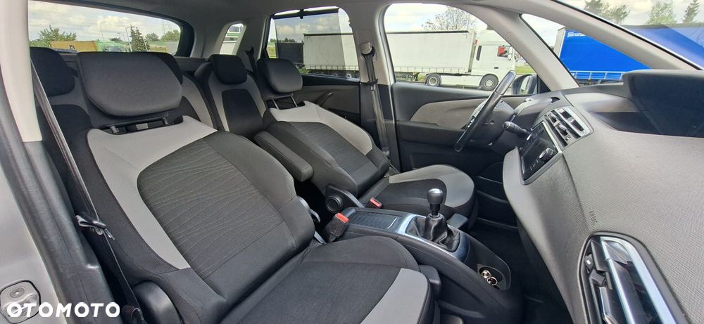 Citroën C4 Picasso e-HDi 115 Attraction - 20