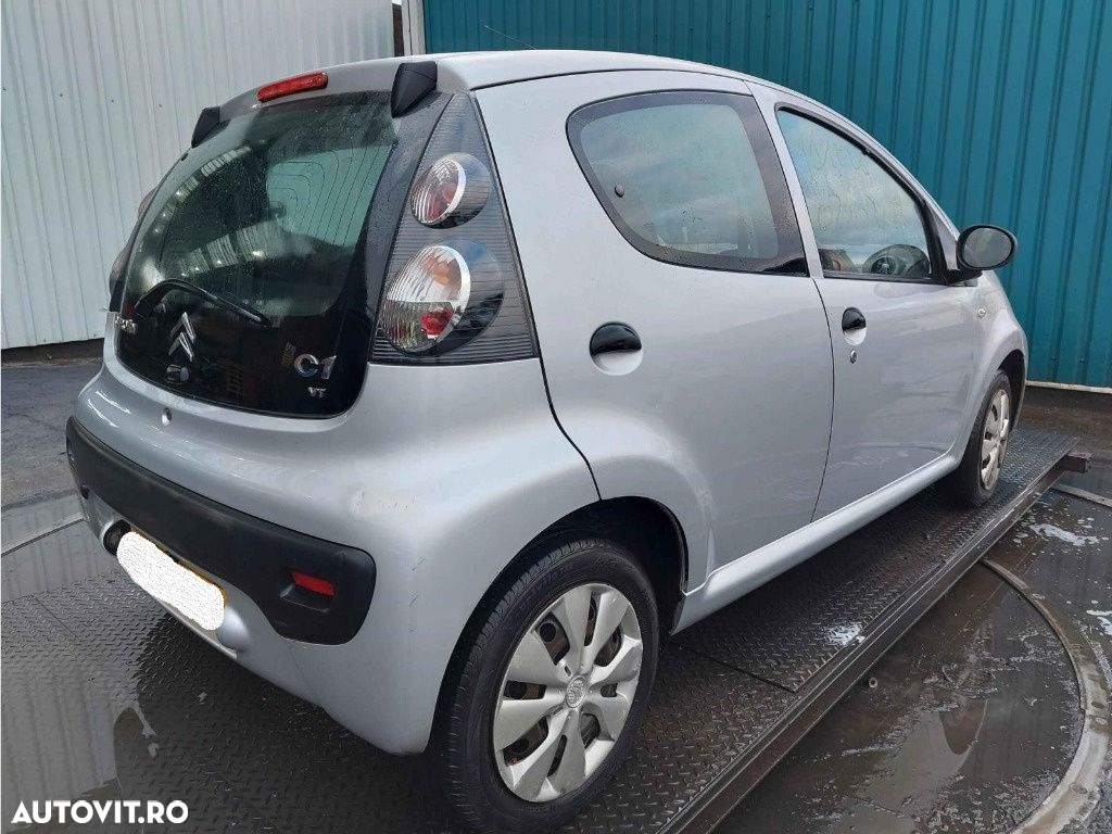 CD player Citroen C1 2011 HATCHBACK 998 i - 7