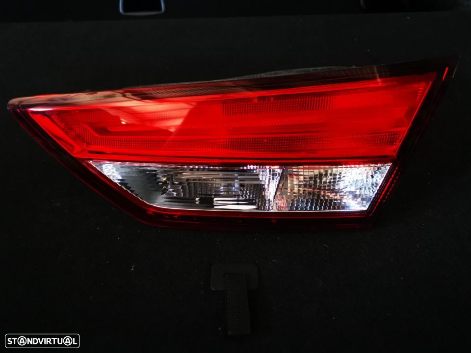 SEAT LEON 5F ST CARRINHA FAROLIM MALA DIREITO FT098 - 1