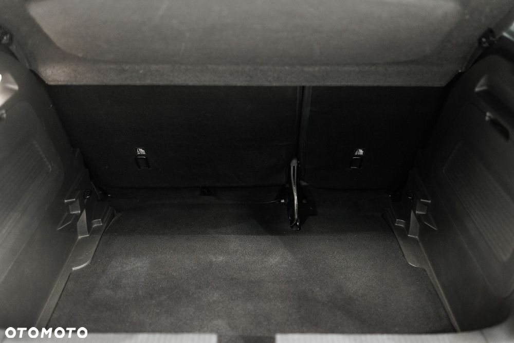 Opel Crossland X - 24