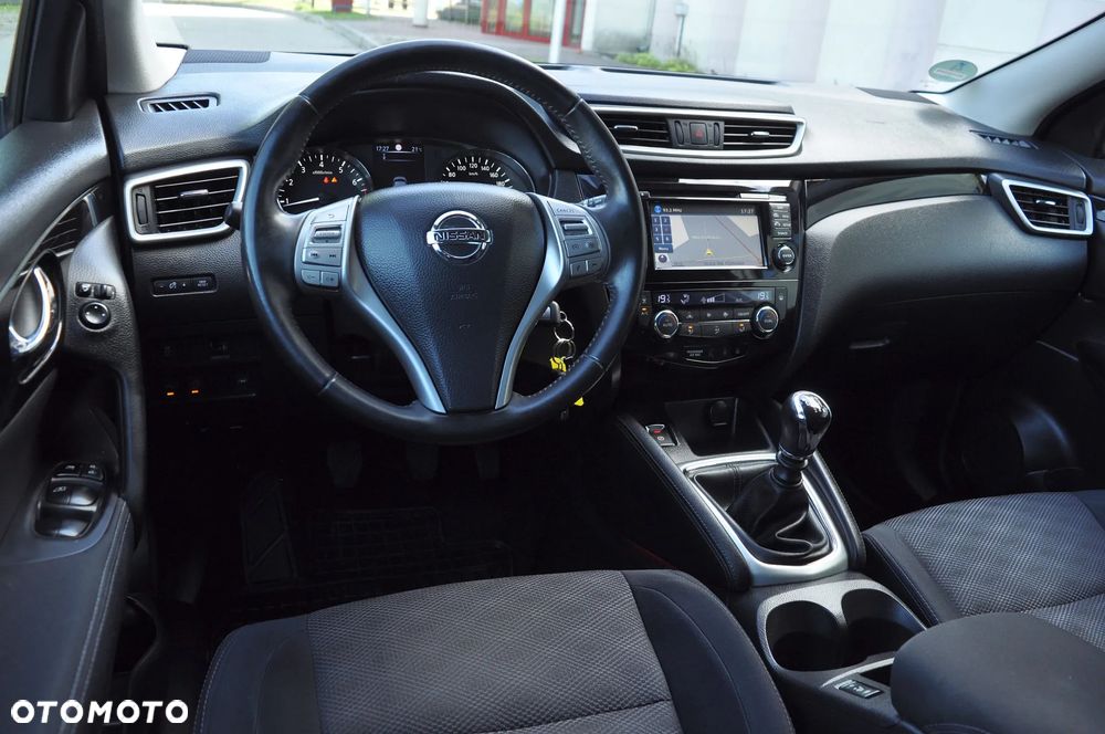 Nissan Qashqai 1.6 DIG-T Visia - 23