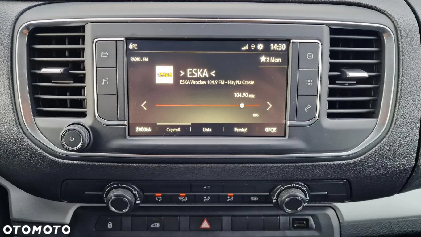 Opel Vivaro Extra Long - 32