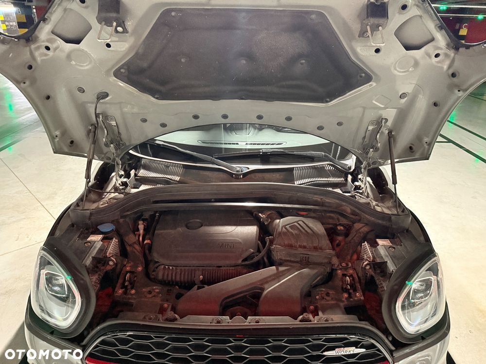 MINI John Cooper Works ALL4 sport - 17