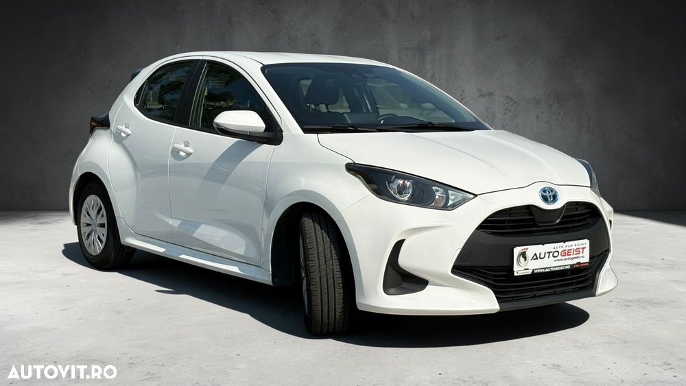 Toyota Yaris 1.5 VVT-i HSD Active - 32
